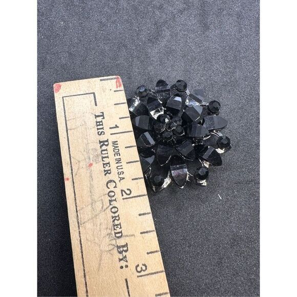 STUNNING Vintage Black, Gray Rhinestone Thermo Set Flower Brooch GOOD CONDITION - Picture 9 of 10